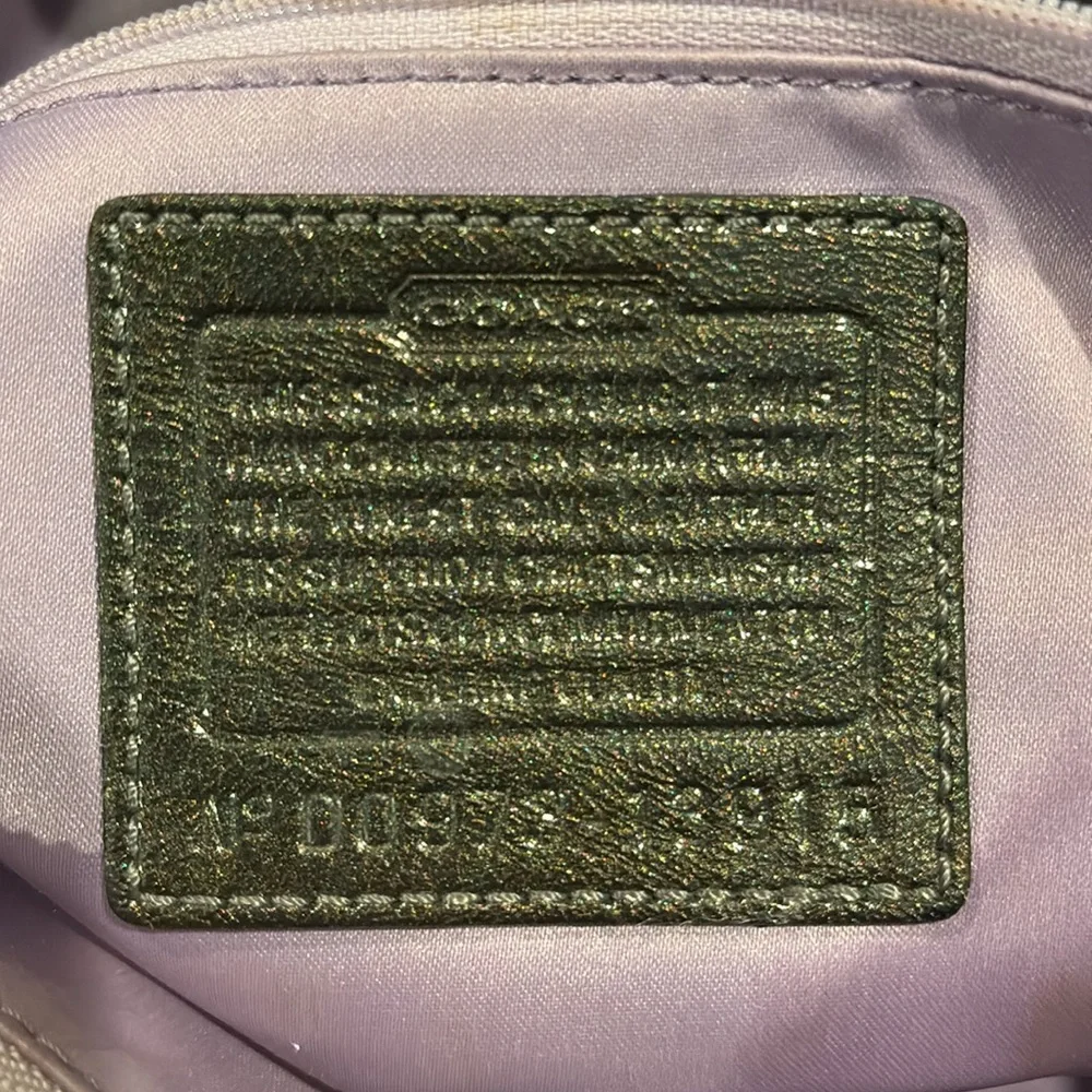 Large Coach purse - Picture 3 of 3
